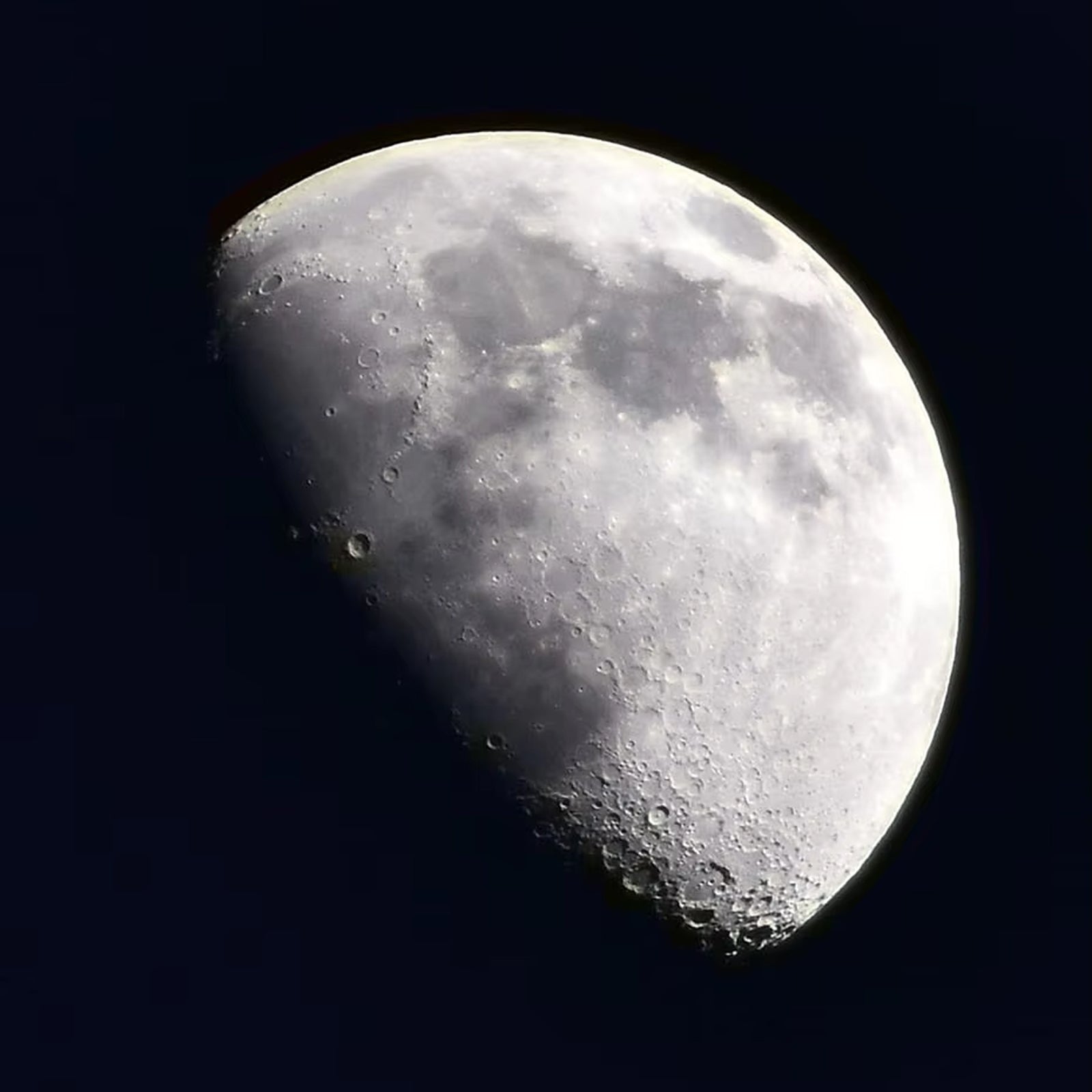 su-bony-img-13.jpg__PID:c9c2d5ad-7dce-40c8-ba36-1fa8214d31e6